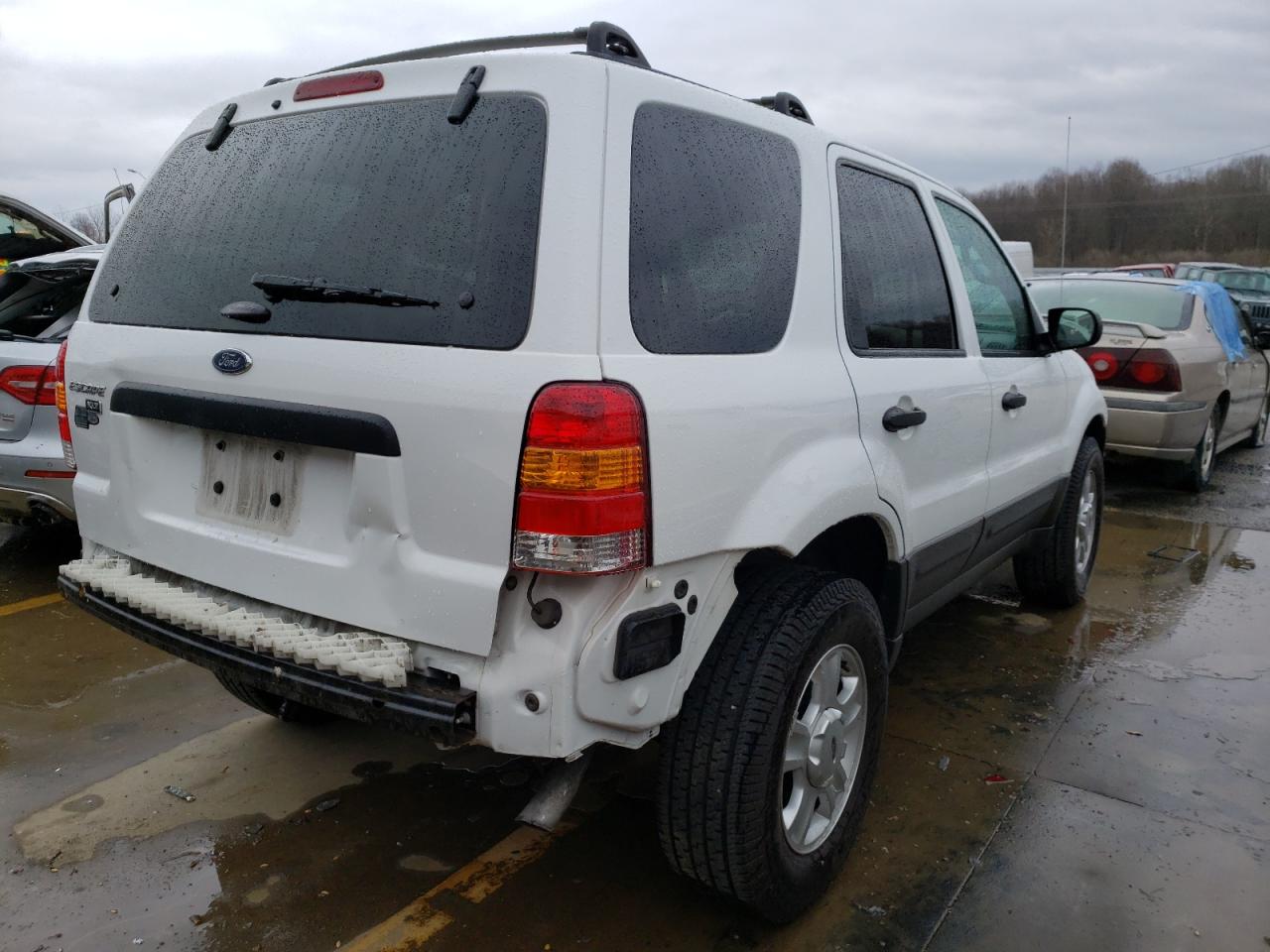 Photo 4 from auction – 2003 FORD ESCAPE XLT with VIN 1FMYU03133KD38427