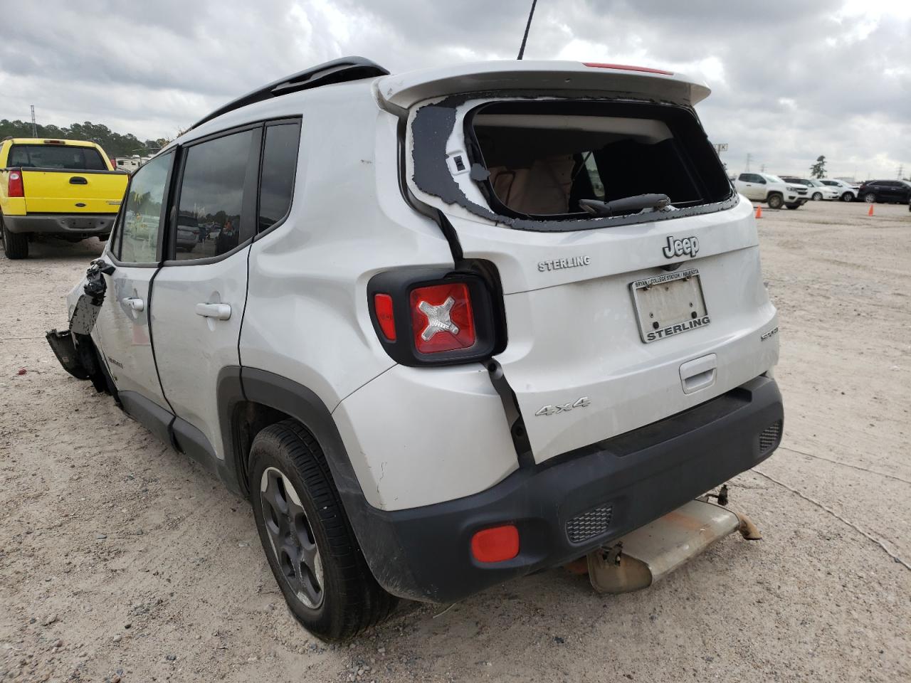 Photo 3 from auction – 2018 JEEP RENEGADE S with VIN ZACCJBAB1JPH06234