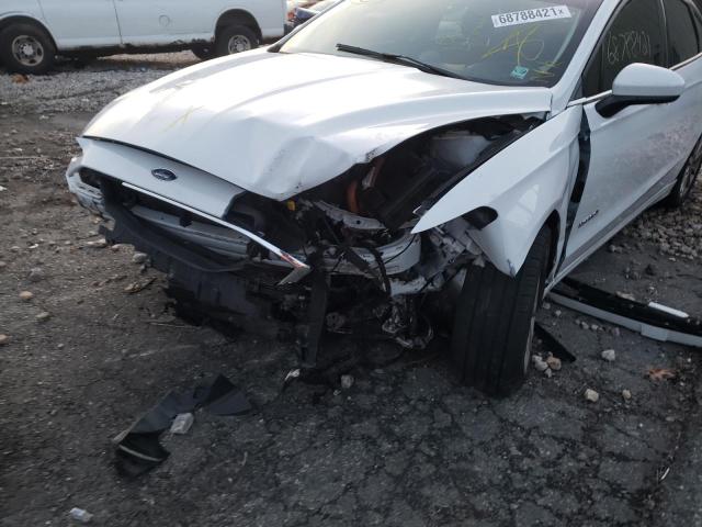 Photo 9 from auction – 2017 FORD FUSION SE with VIN 3FA6P0LU7HR385935