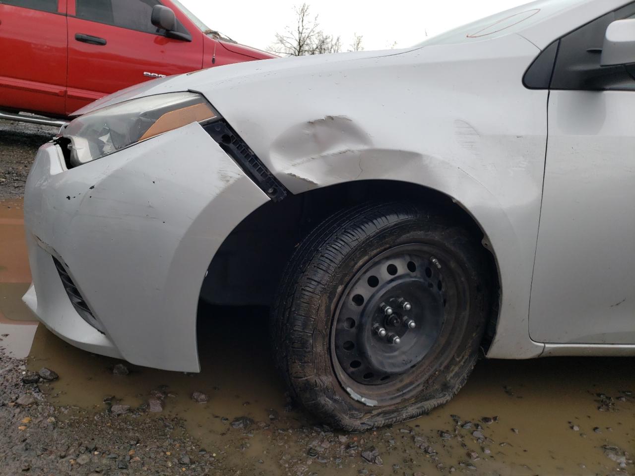 Photo 9 from auction – 2015 TOYOTA COROLLA L with VIN 5YFBURHE3FP332465