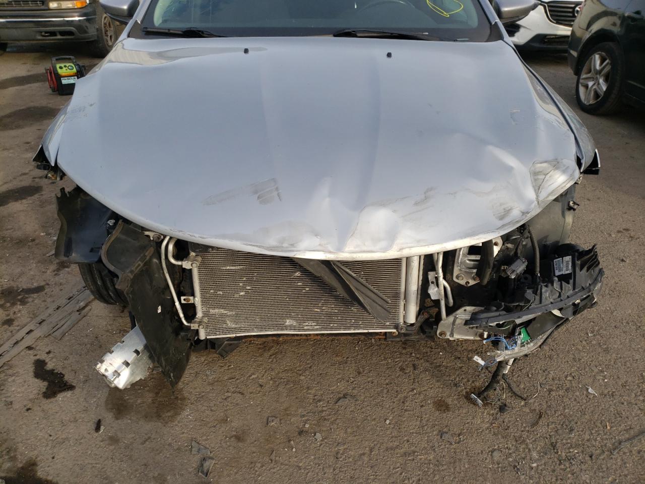 Foto 9 de la subasta – 2015 CHRYSLER 200 LIMITE con VIN 1C3CCCABXFN701621
