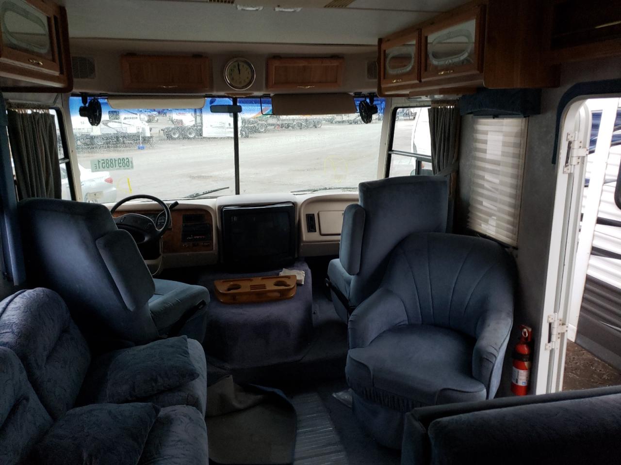 Photo 5 from auction – 1995 FOUR M30QHURRI with VIN 3FCLF53G3SJA11545