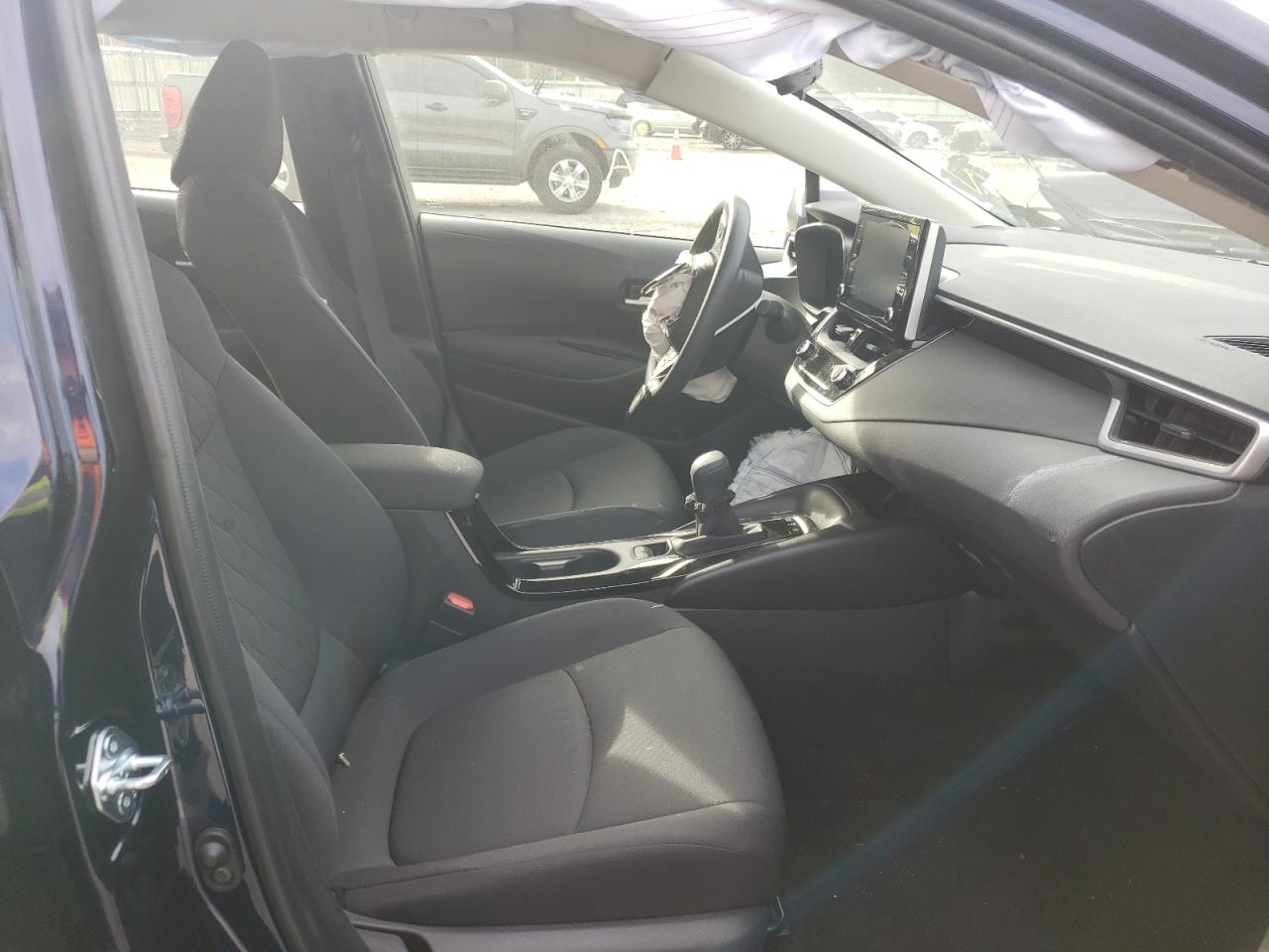Photo 5 from auction – 2021 TOYOTA COROLLA with VIN JTDEAMDE1MJ024131