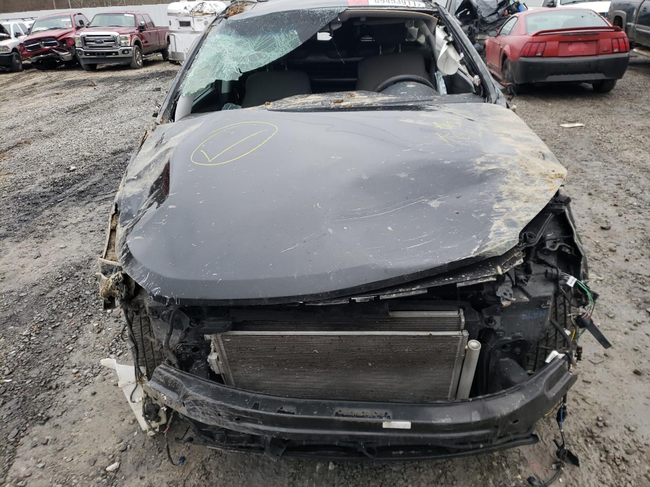 Photo 7 from auction – 2017 HYUNDAI SANTA FE S with VIN 5NMZU3LB0HH049902
