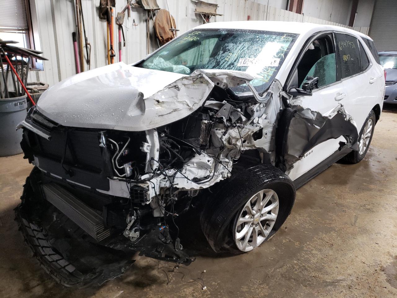 Photo 2 from auction – 2018 CHEVROLET EQUINOX LT with VIN 2GNAXJEV5J6146338