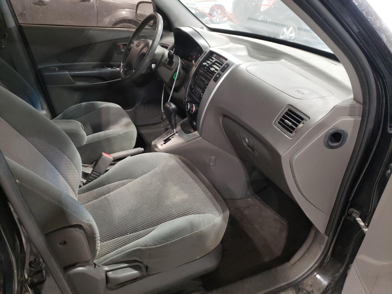 Photo 5 from auction – 2008 HYUNDAI TUCSON with VIN KM8JN72D18U769878