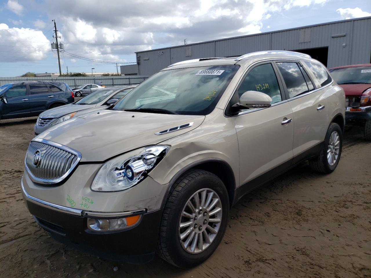 Photo 2 from auction – 2012 BUICK ENCLAVE with VIN 5GAKRCED5CJ157468