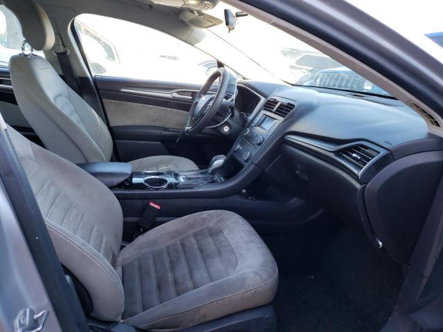 Photo 5 from auction – 2013 FORD FUSION S with VIN 3FA6P0G71DR237777