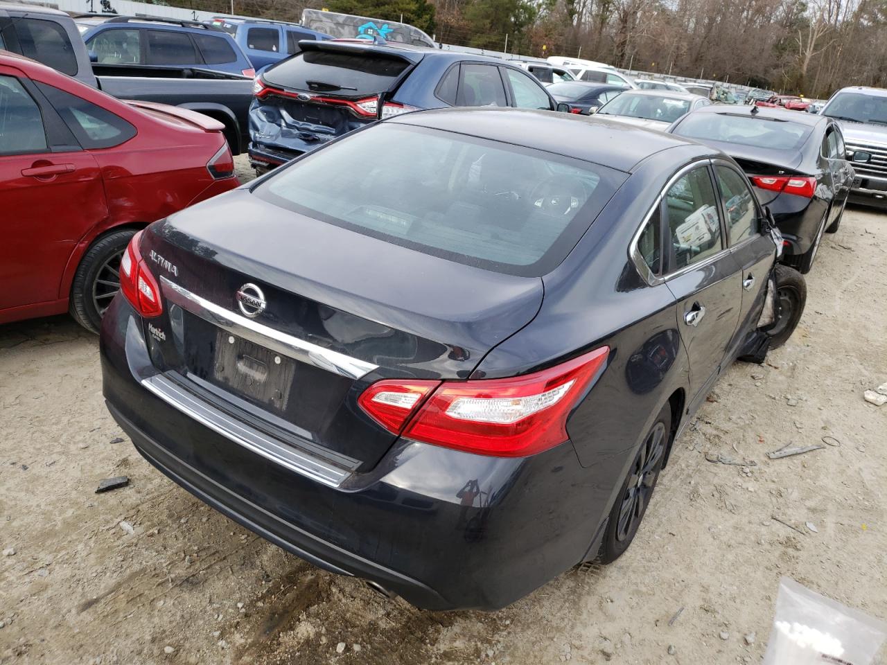Photo 4 from auction – 2017 NISSAN ALTIMA 2.5 with VIN 1N4AL3AP8HC185908