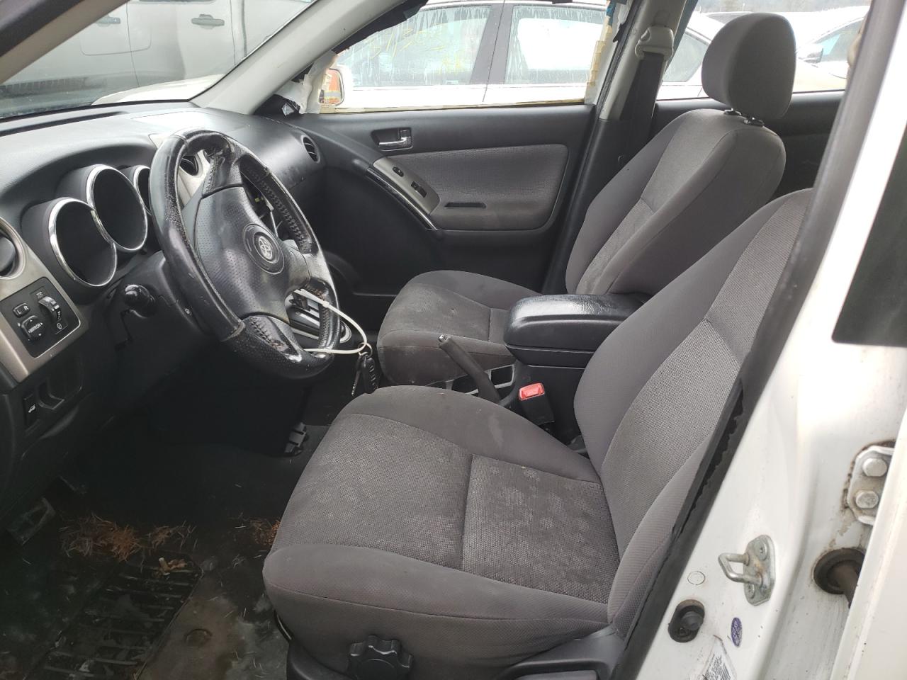 Photo 5 from auction – 2004 TOYOTA COROLLA MA with VIN 2T1KR32E64C237919