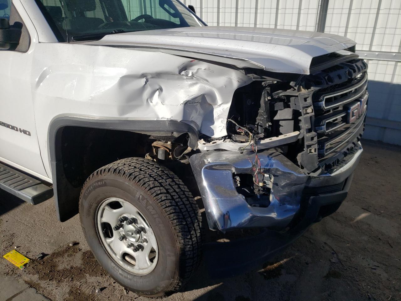 Photo 9 from auction – 2015 GMC SIERRA K25 with VIN 1GT22XEG5FZ100679