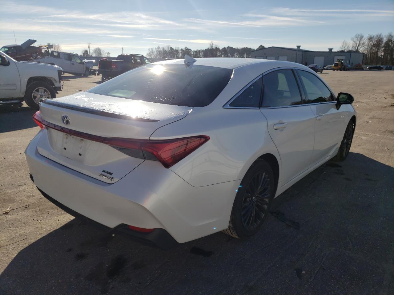 Photo 4 from auction – 2020 TOYOTA AVALON with VIN 4T1E21FB4LU014863