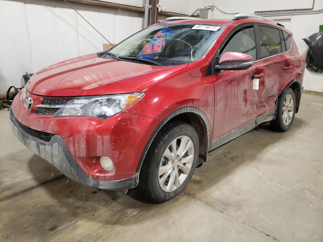 Photo 2 from auction – 2015 TOYOTA RAV4 LIMIT with VIN 2T3DFREV8FW400806