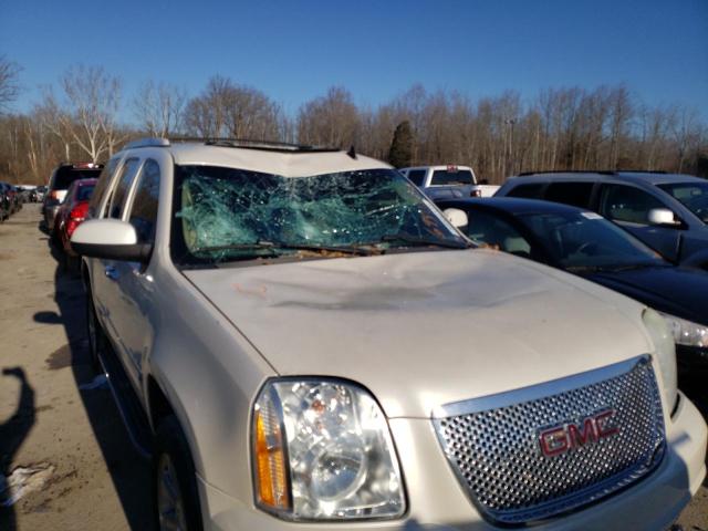 Photo 9 from auction – 2010 GMC YUKON DENA with VIN 1GKUKEEF7AR217195