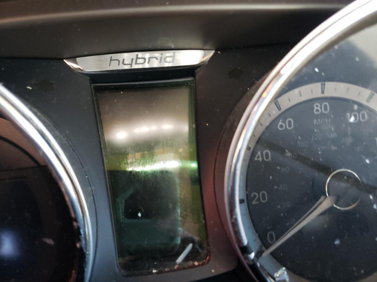 Photo 8 from auction – 2013 HYUNDAI SONATA HYB with VIN KMHEC4A49DA085261