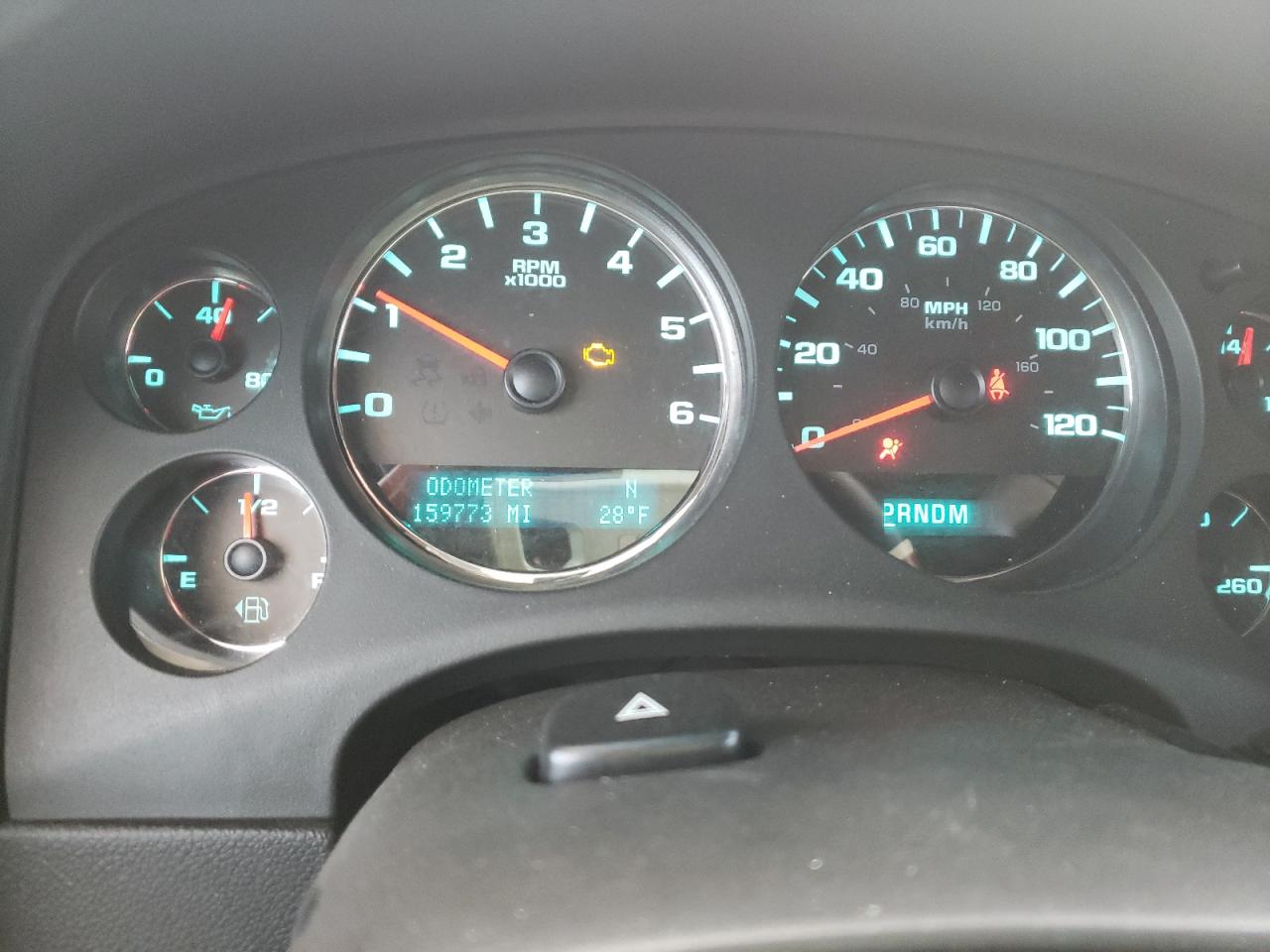 Photo 8 from auction – 2010 CHEVROLET AVALANCHE with VIN 3GNVKFE08AG139535