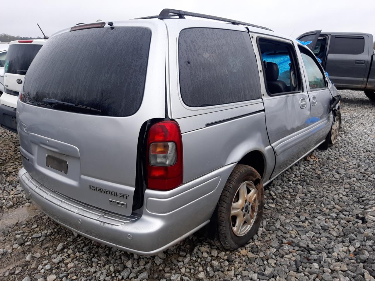 Photo 4 from auction – 2003 CHEVROLET VENTURE with VIN 1GNDV13E33D170129