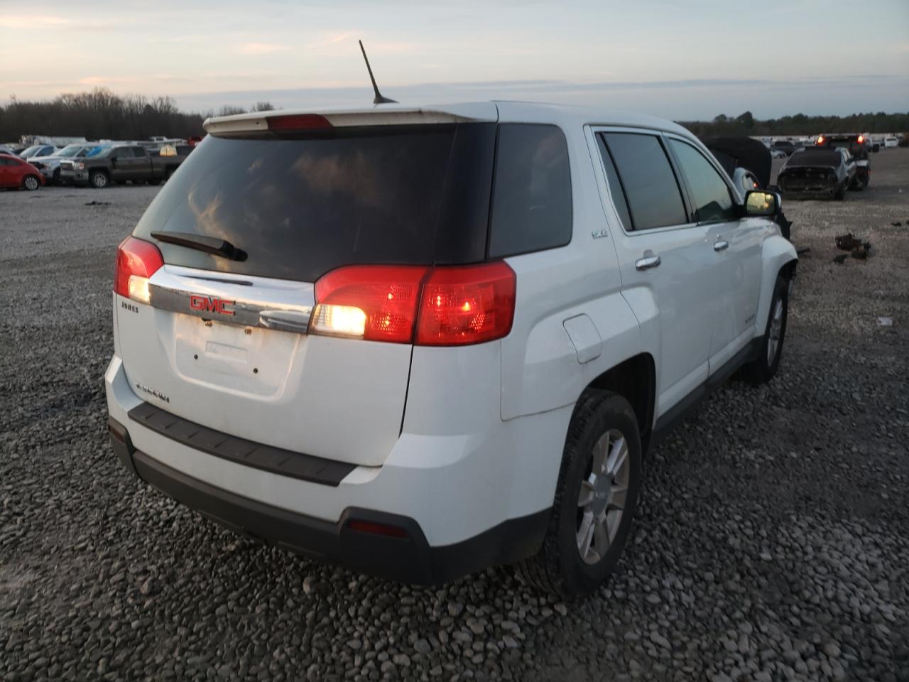 Photo 4 from auction – 2013 GMC TERRAIN SL with VIN 2GKALMEK4D6219171