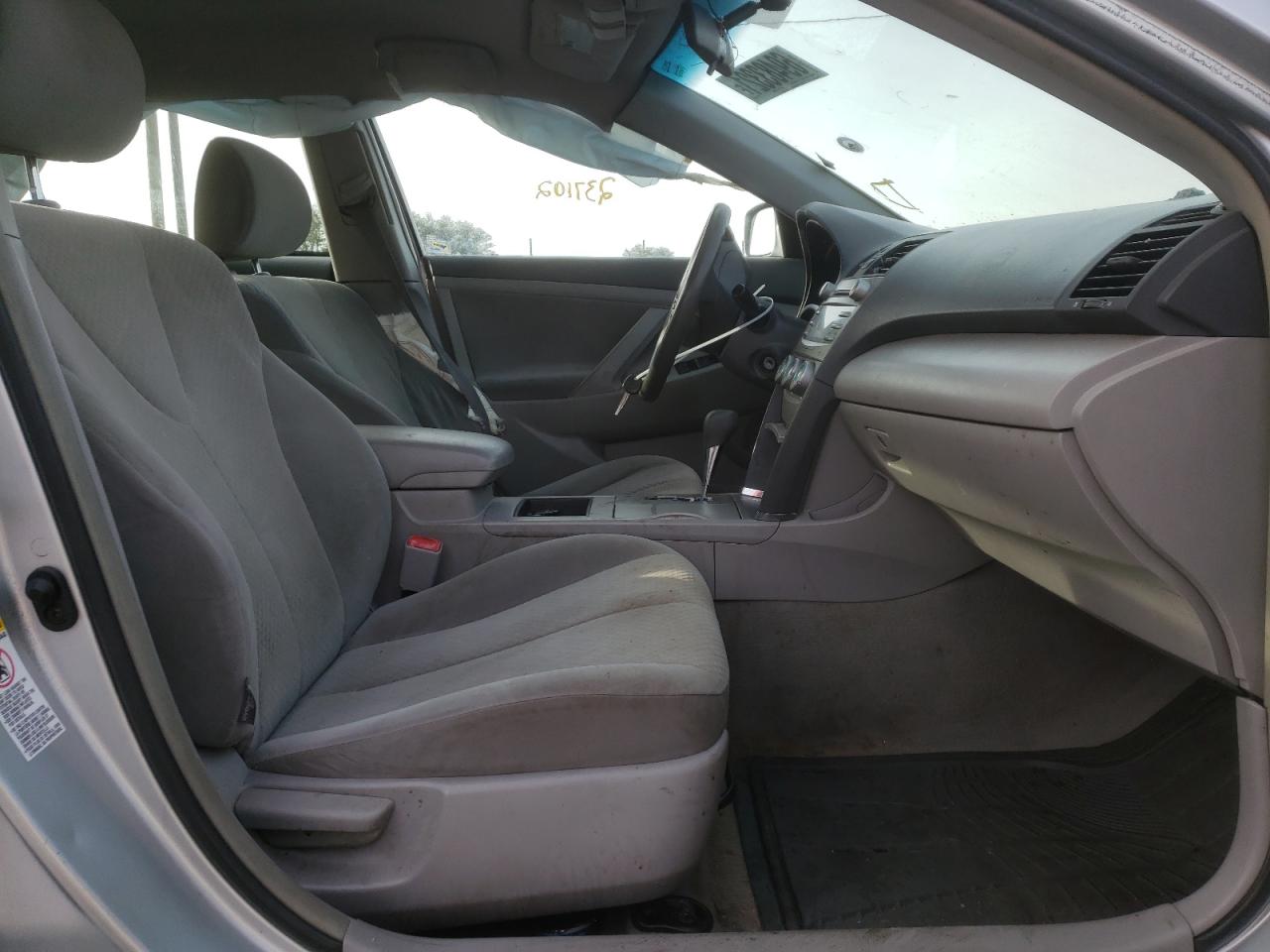 Photo 5 from auction – 2007 TOYOTA CAMRY CE with VIN 4T1BE46K27U567268