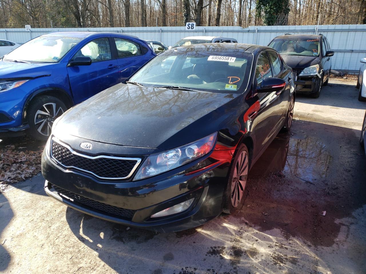 Photo 2 from auction – 2011 KIA OPTIMA SX with VIN KNAGR4A67B5160149