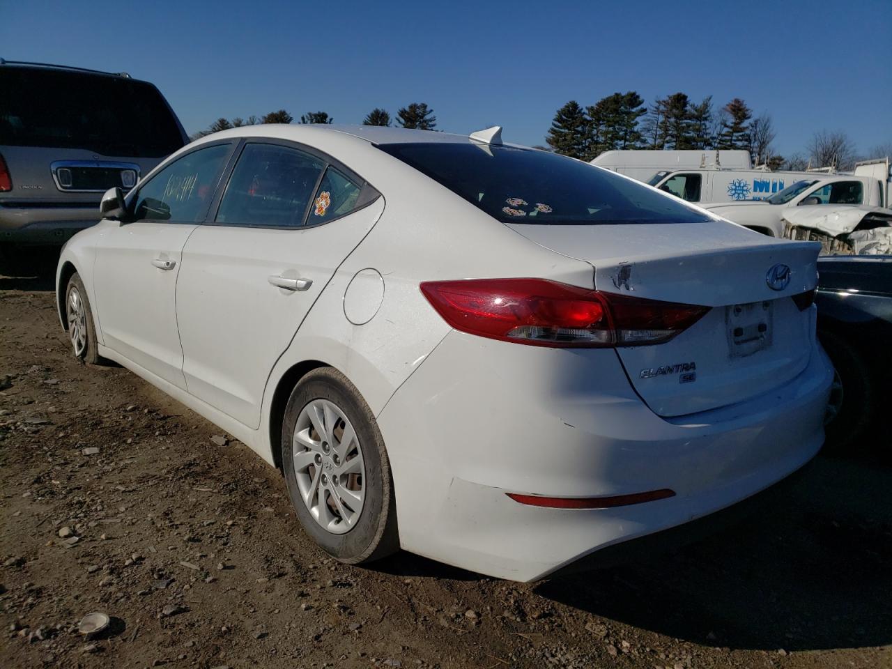 Photo 3 from auction – 2017 HYUNDAI ELANTRA SE with VIN 5NPD74LF6HH100963