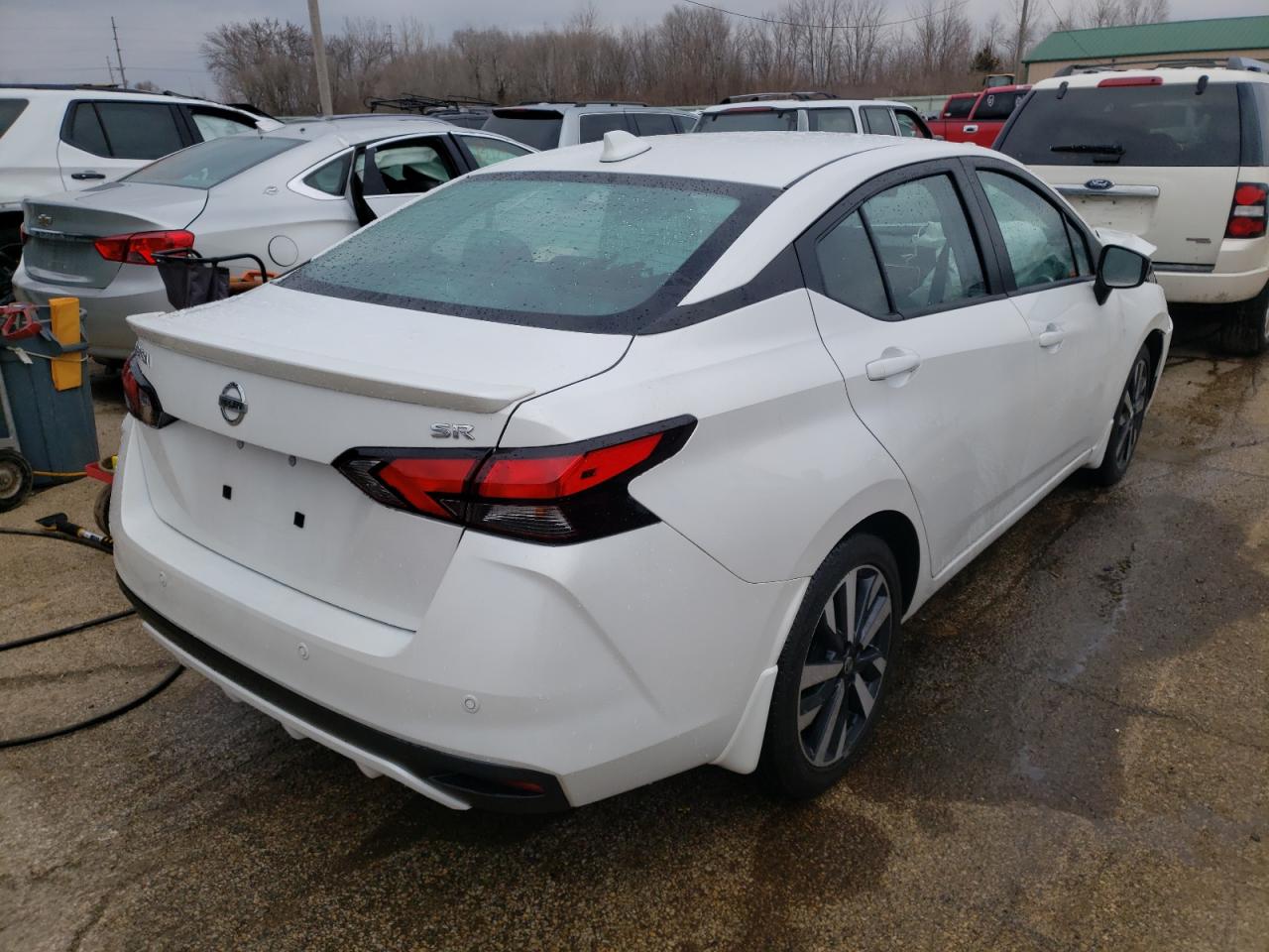 Photo 4 from auction – 2021 NISSAN VERSA SR with VIN 3N1CN8FVXML894018