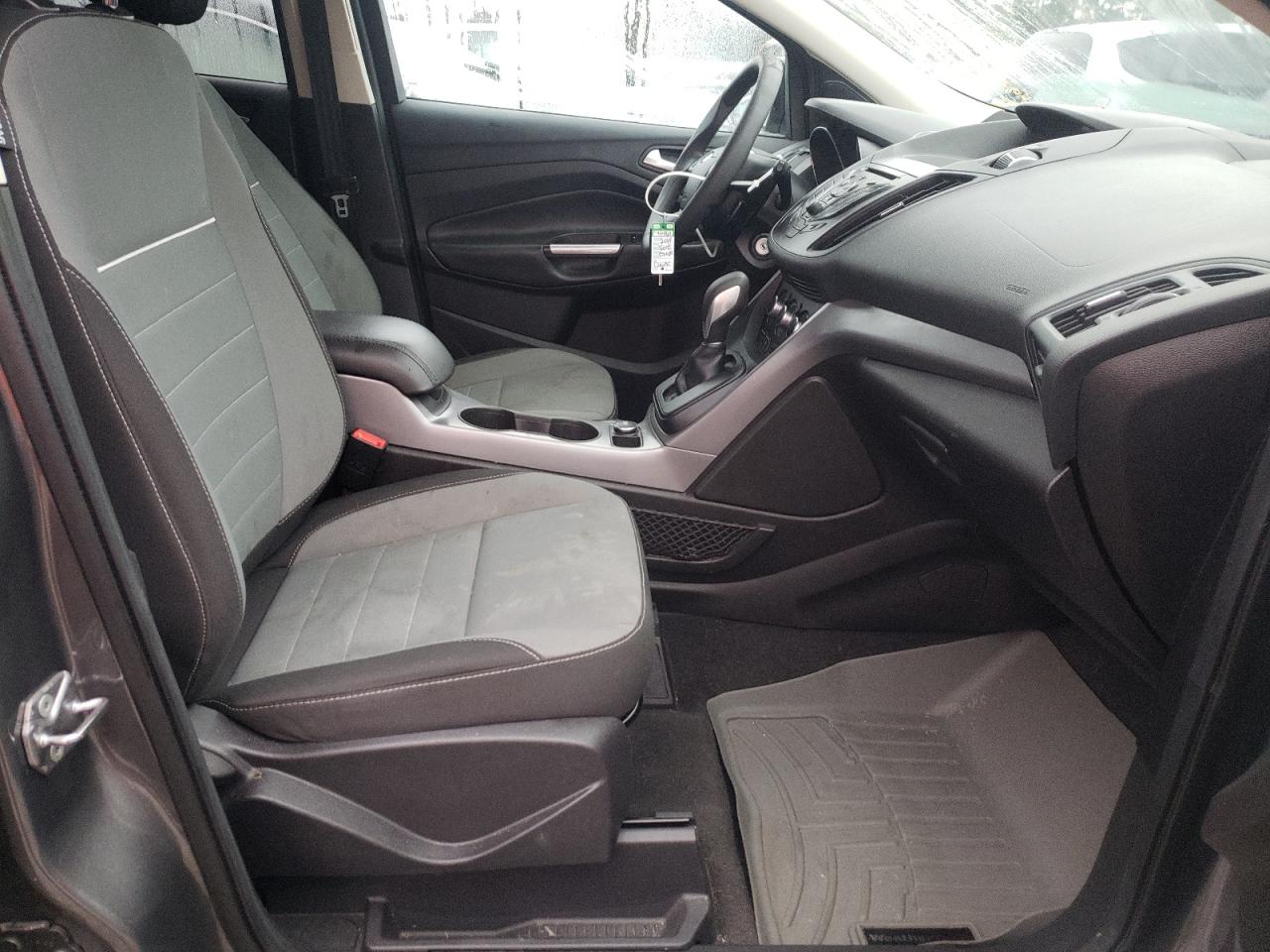 Photo 5 from auction – 2014 FORD ESCAPE SE with VIN 1FMCU0GX5EUE20465
