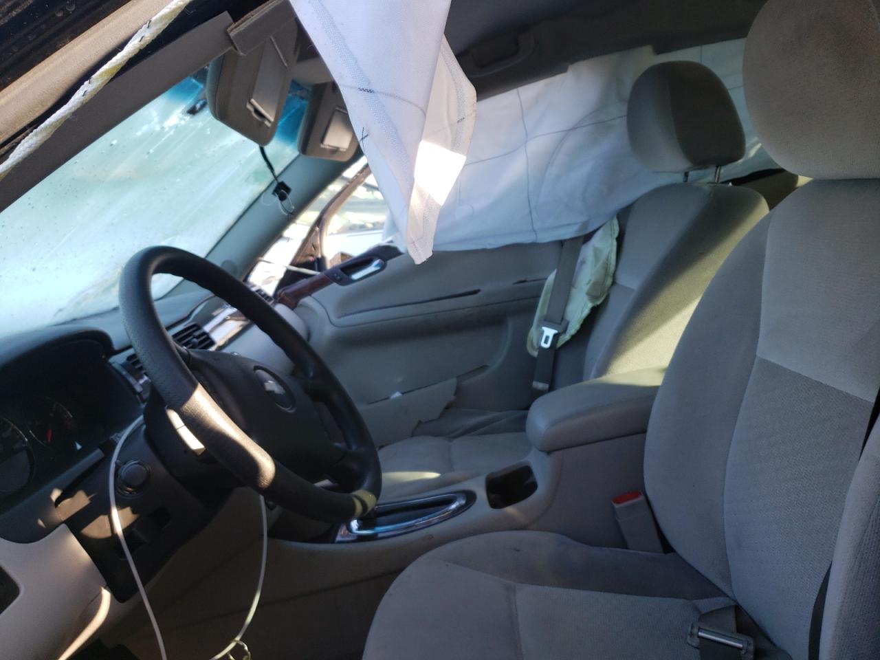 Photo 5 from auction – 2016 CHEVROLET IMPALA LIM with VIN 2G1WB5E3XG1102403