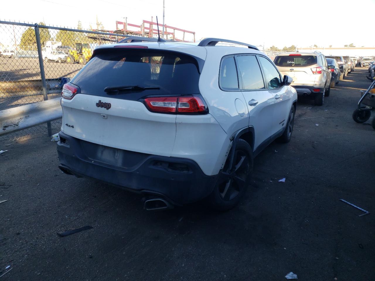 Photo 4 from auction – 2016 JEEP CHEROKEE L with VIN 1C4PJMCS5GW250812