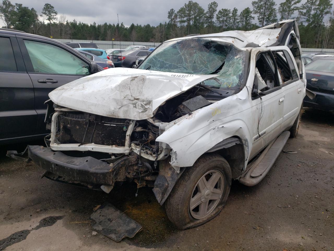 Photo 2 from auction – 2002 CHEVROLET TRAILBLAZE with VIN 1GNES16S326100633