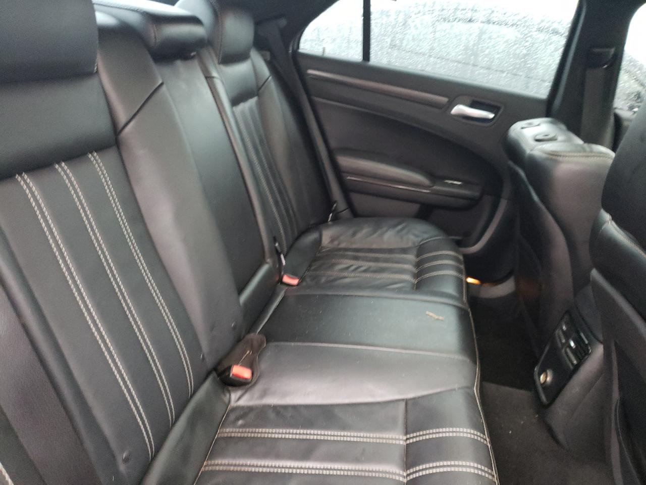 Photo 6 from auction – 2014 CHRYSLER 300 S with VIN 2C3CCABT7EH189822