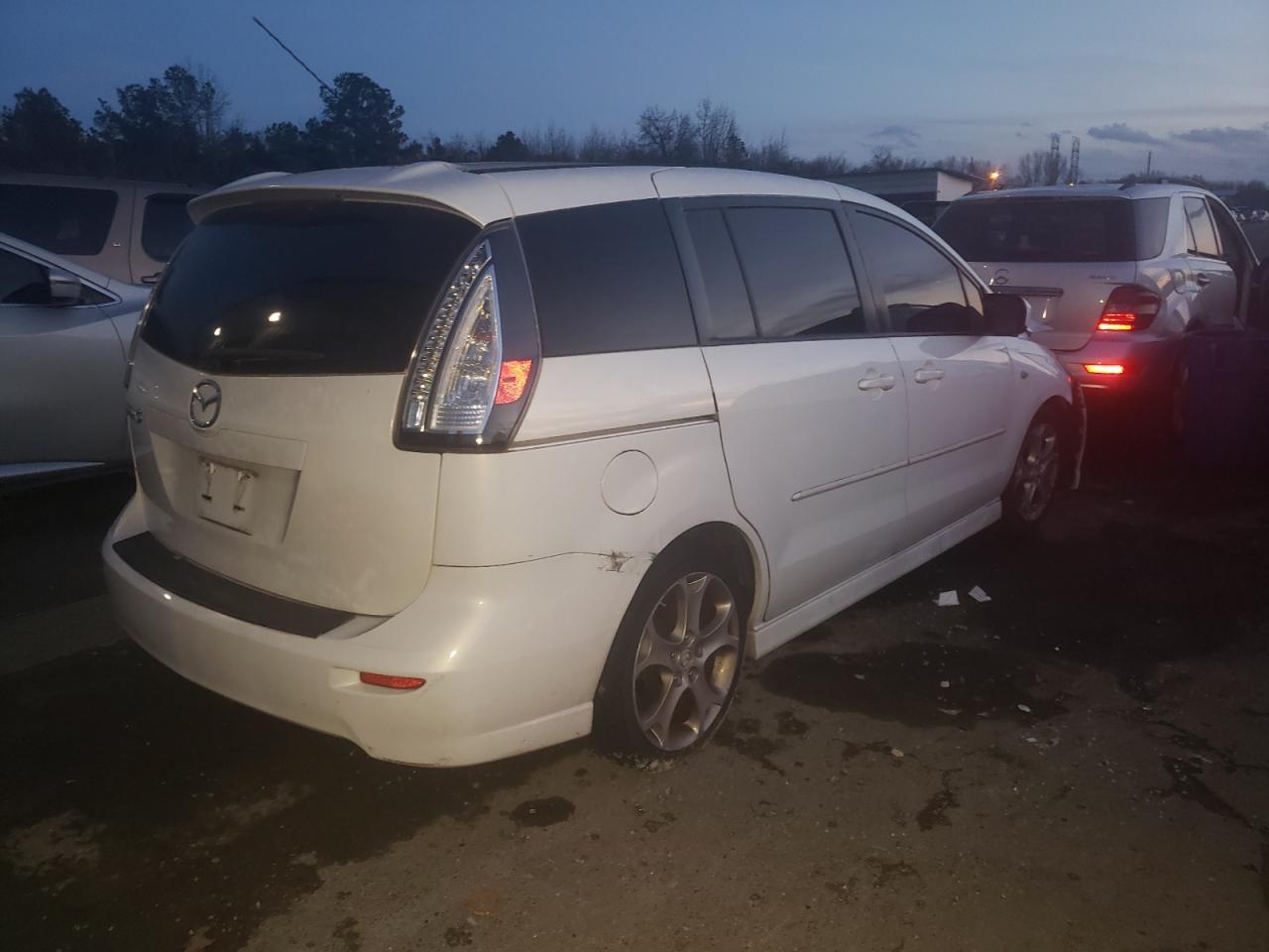 Photo 4 from auction – 2009 MAZDA 5 with VIN JM1CR293X90336330