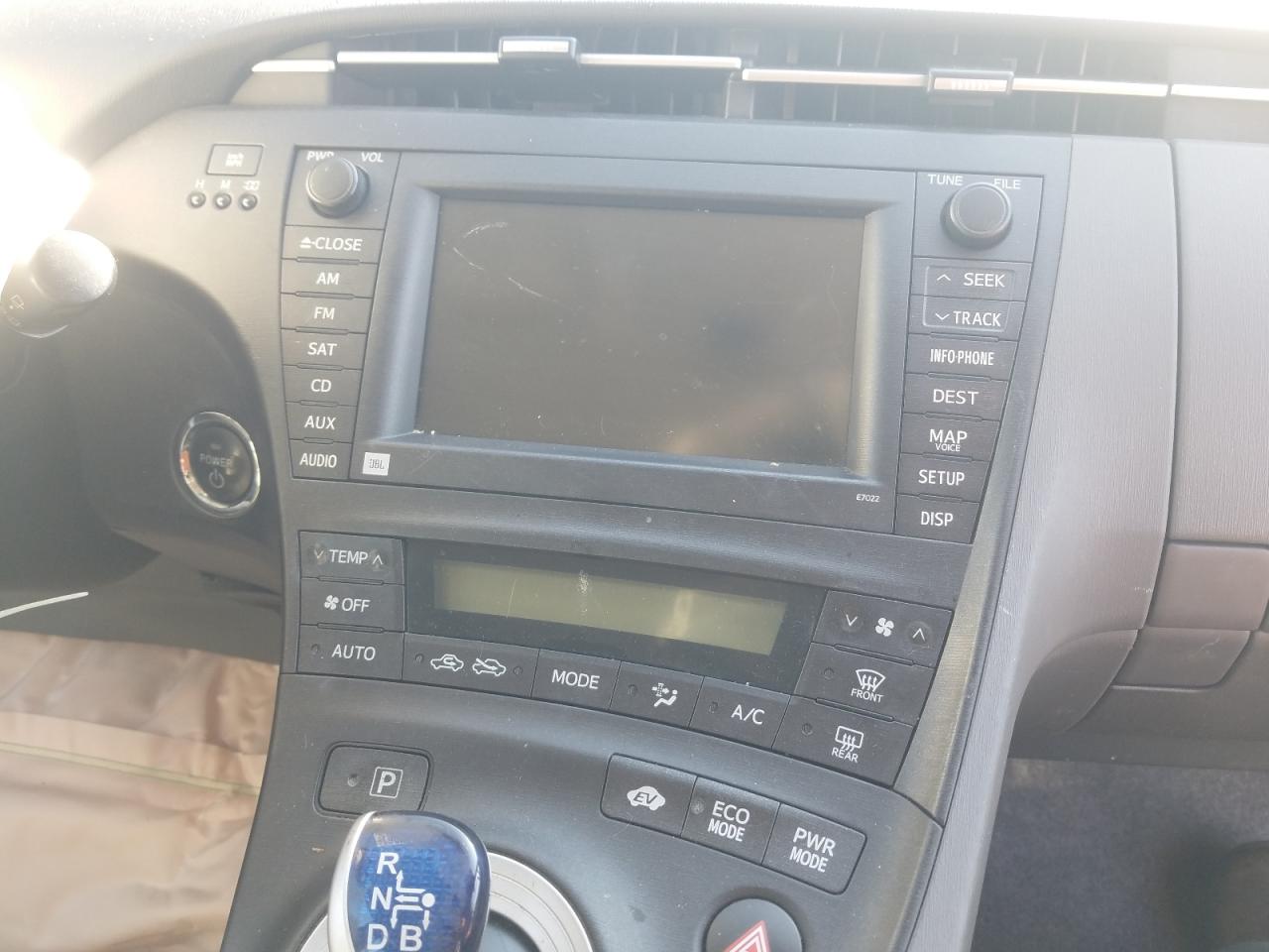 Photo 9 from auction – 2010 TOYOTA PRIUS with VIN JTDKN3DU1A1305754
