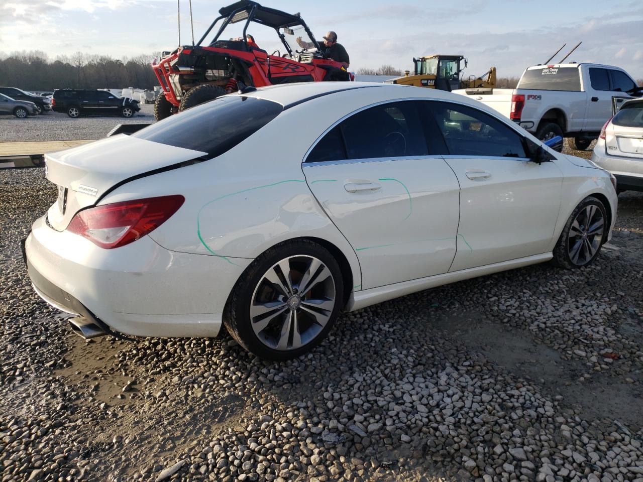 Photo 4 from auction – 2015 MERCEDES-BENZ CLA 250 with VIN WDDSJ4EB2FN221902