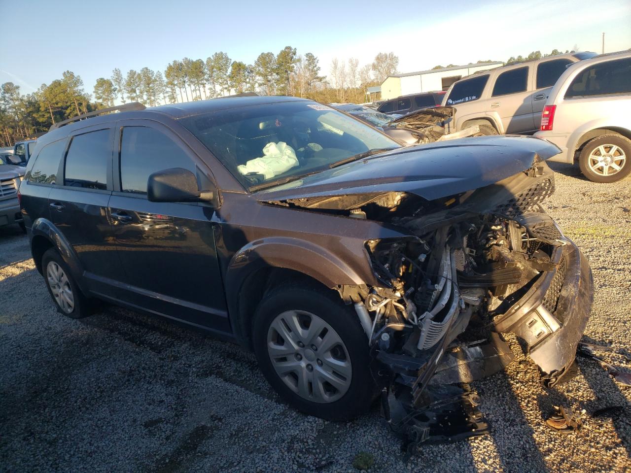 DODGE JOURNEY SE 2020 with VIN 3C4PDCAB7LT264814 - Photo from auction