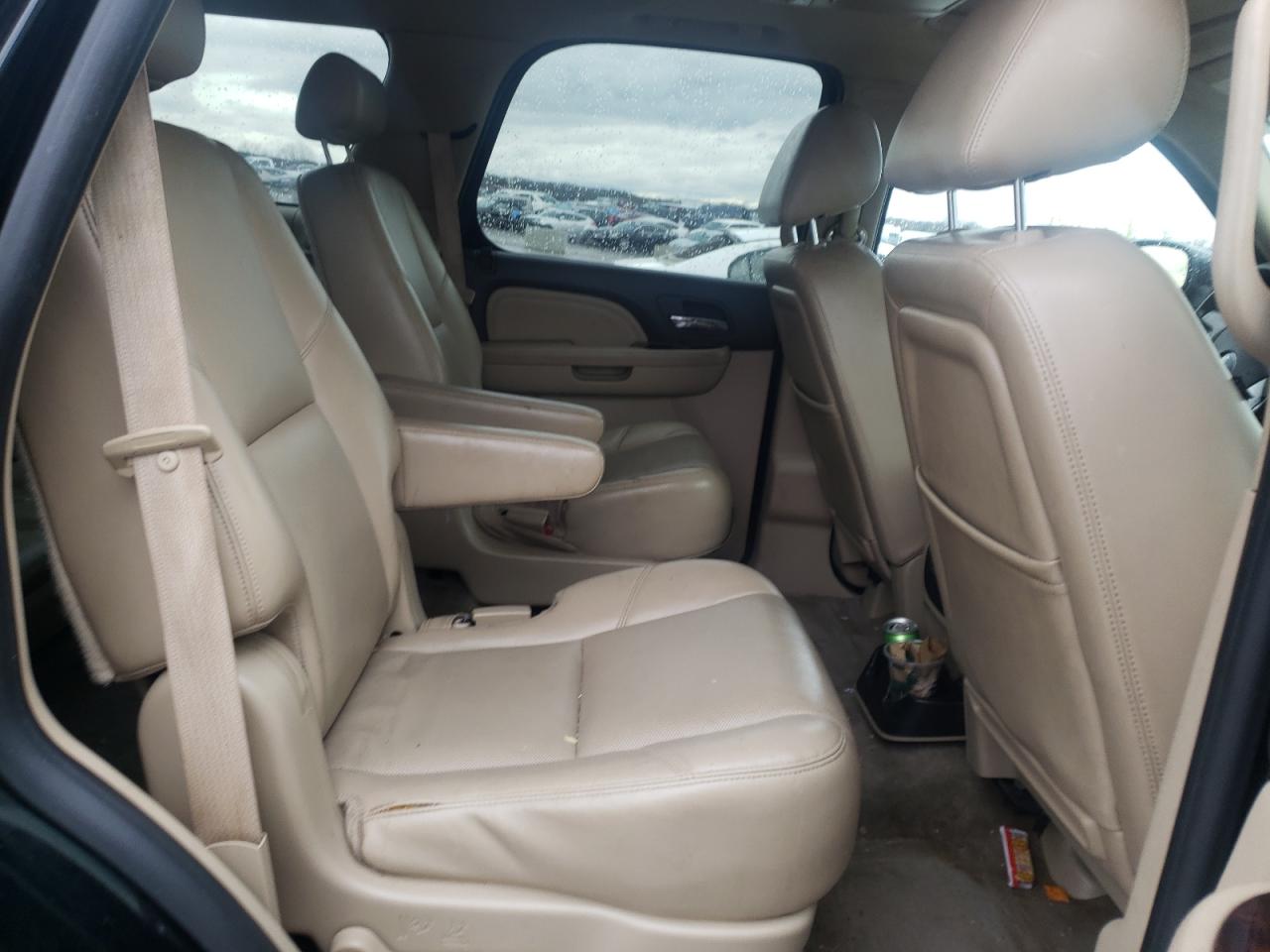 Photo 6 from auction – 2010 GMC YUKON DENA with VIN 1GKUKEEF9AR197581