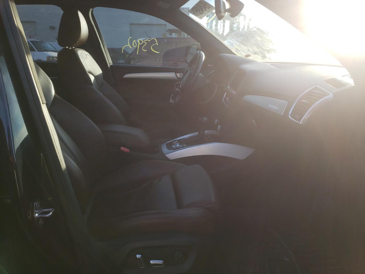Photo 5 from auction – 2017 AUDI Q5 PREMIUM with VIN WA1M2AFP4HA057338
