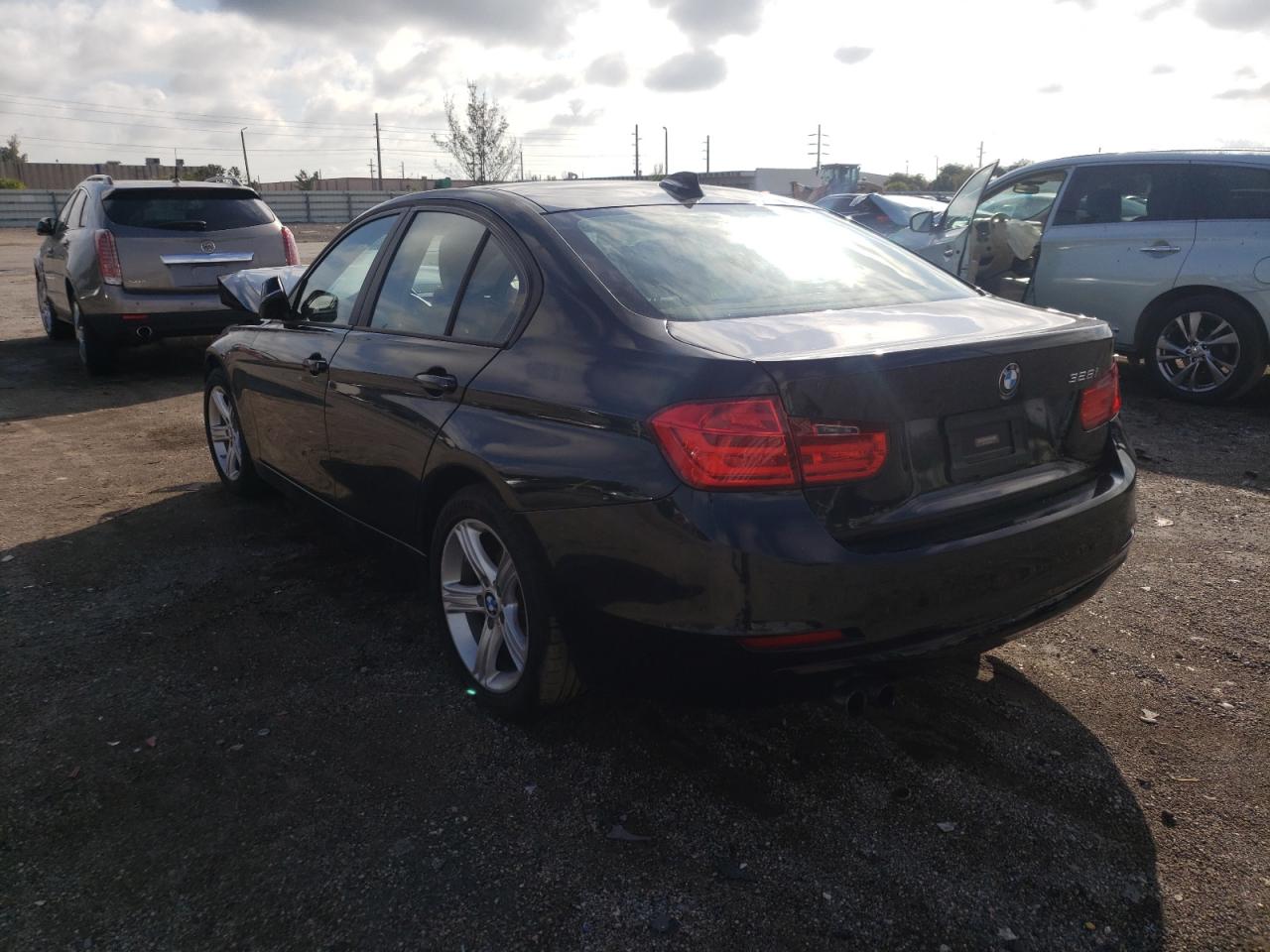Photo 3 from auction – 2014 BMW 328 I with VIN WBA3A5C54EP603088