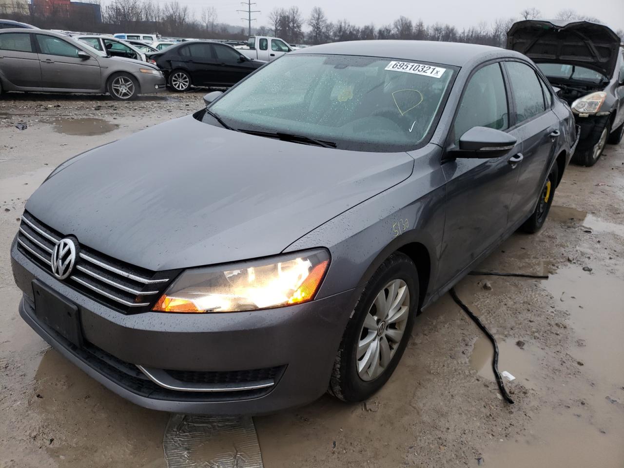 Photo 2 from auction – 2012 VOLKSWAGEN PASSAT S with VIN 1VWAP7A3XCC029488
