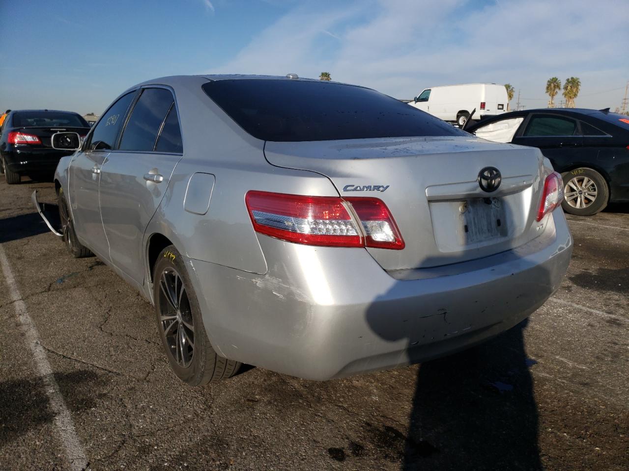 Photo 3 from auction – 2011 TOYOTA CAMRY BASE with VIN 4T4BF3EK1BR091330
