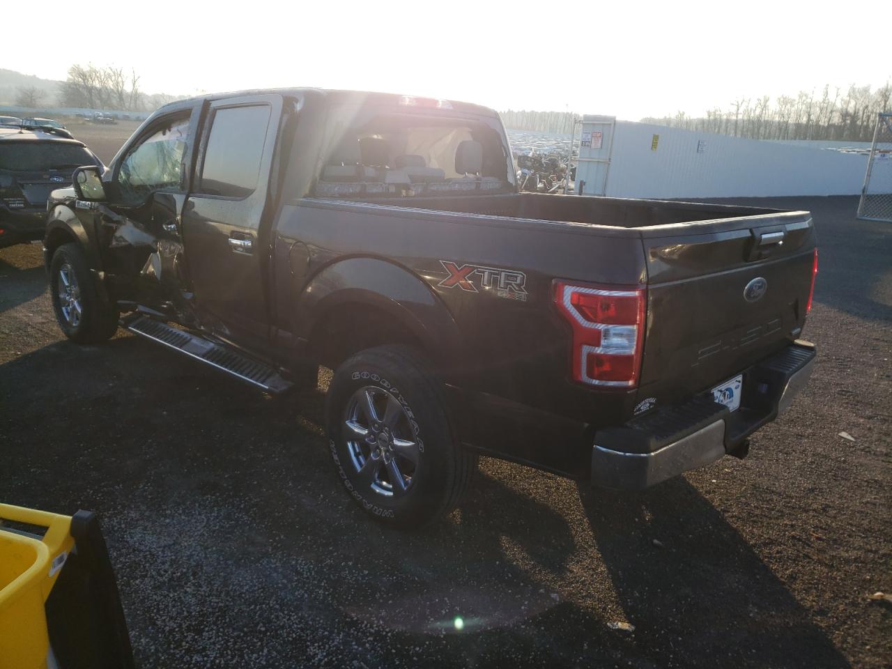 Photo 3 from auction – 2018 FORD F150 SUPER with VIN 1FTEW1EP8JFA65984