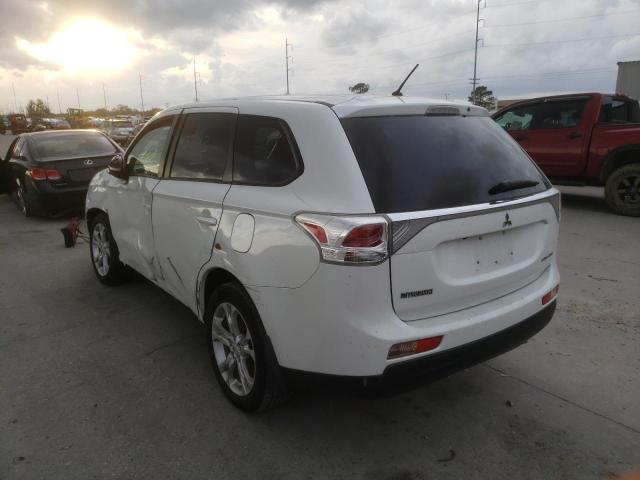 Photo 3 from auction – 2014 MITSUBISHI OUTLANDER with VIN JA4AD3A32EZ016832