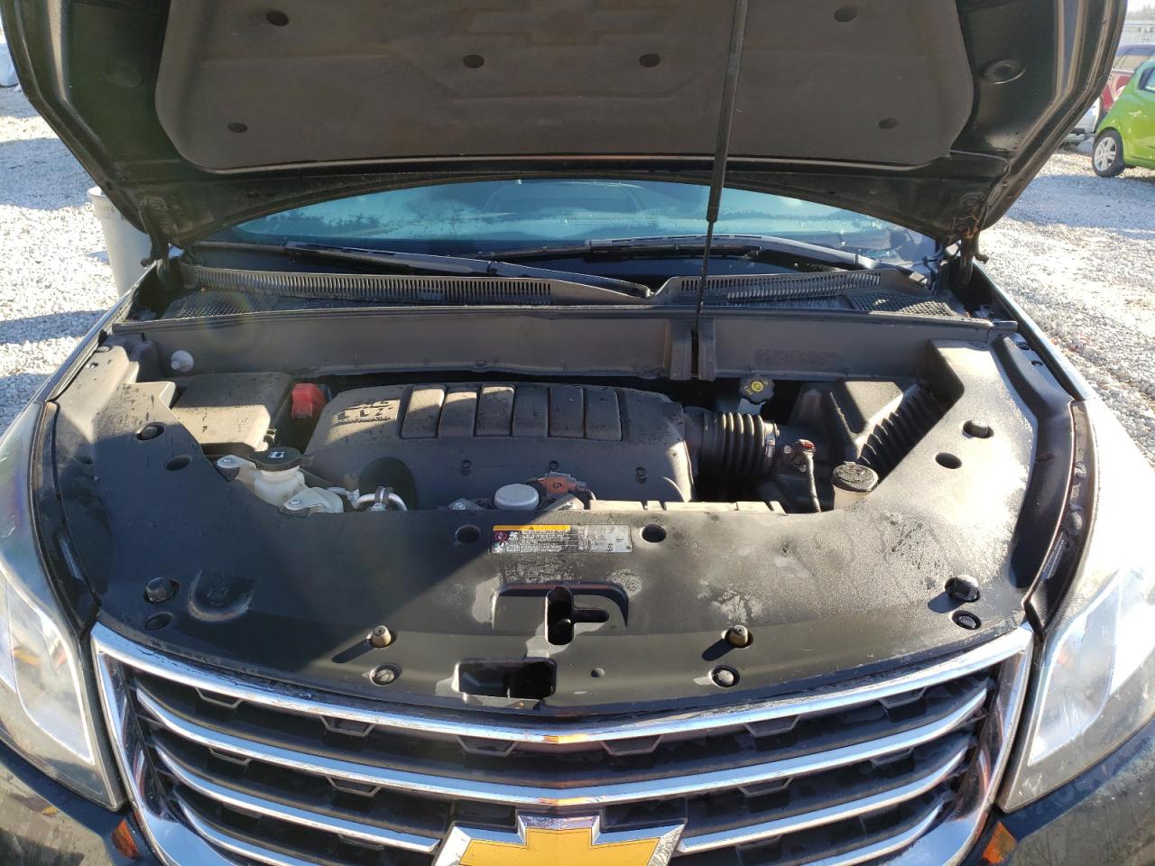 Photo 7 from auction – 2015 CHEVROLET TRAVERSE L with VIN 1GNKVJKD3FJ270205