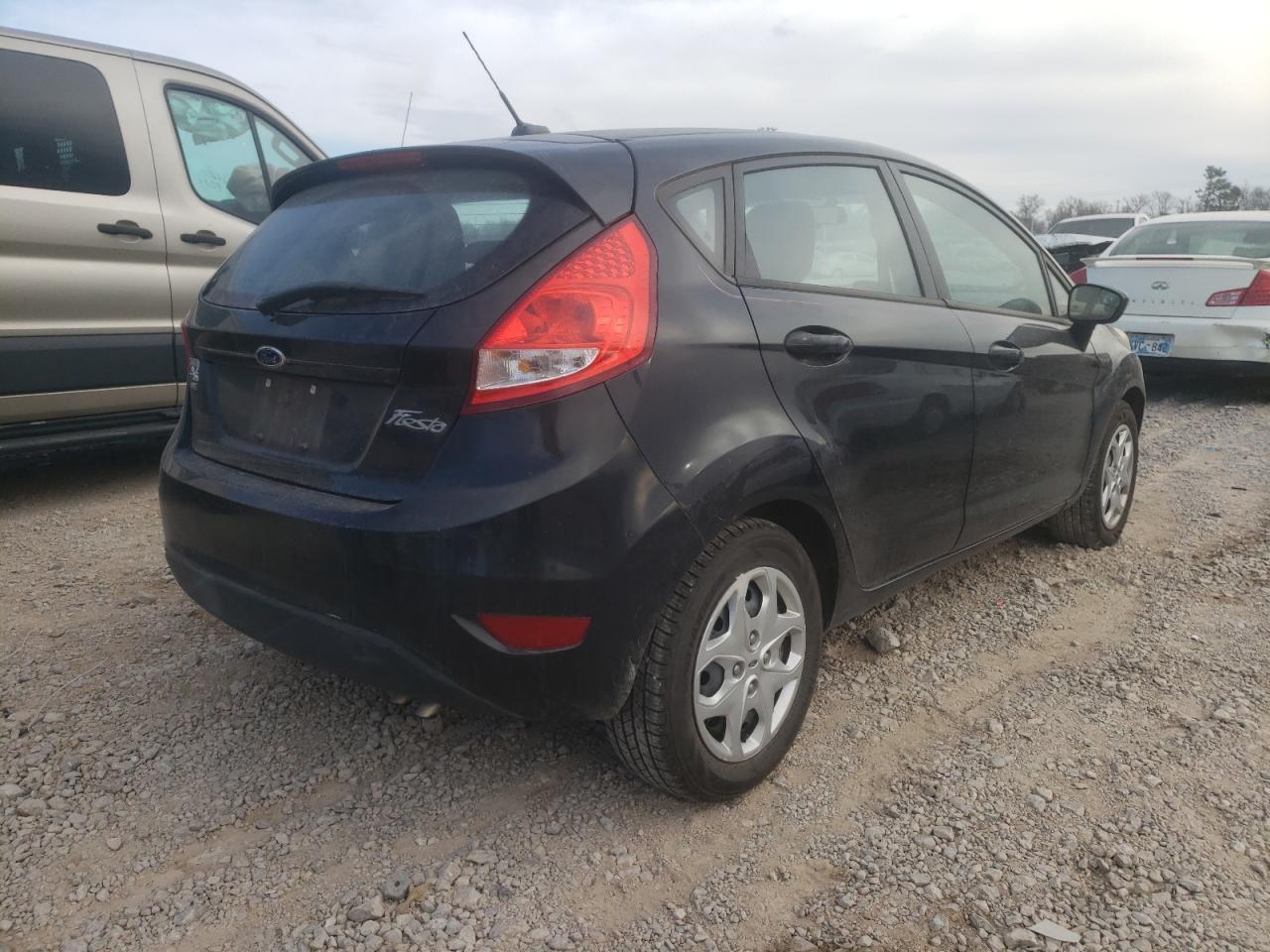 Photo 4 from auction – 2011 FORD FIESTA SE with VIN 3FADP4EJ8BM132578