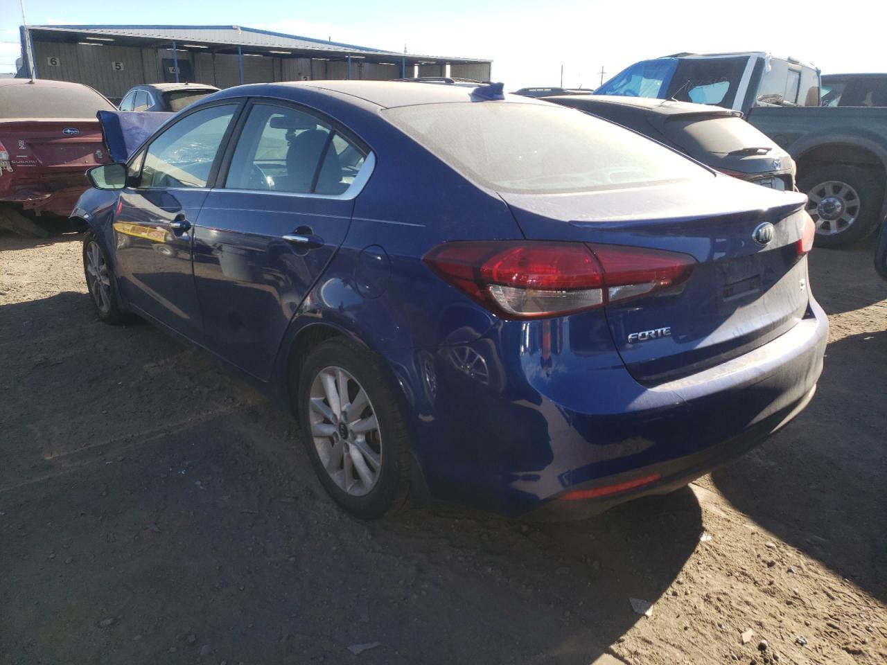 Photo 3 from auction – 2017 KIA FORTE LX with VIN 3KPFL4A76HE113152