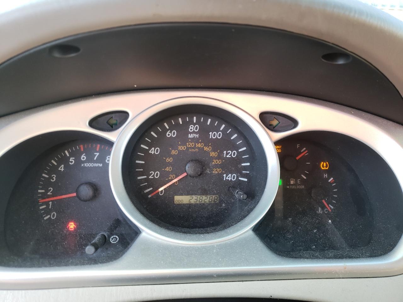 Photo 8 from auction – 2007 TOYOTA HIGHLANDER with VIN JTEEP21A470200325
