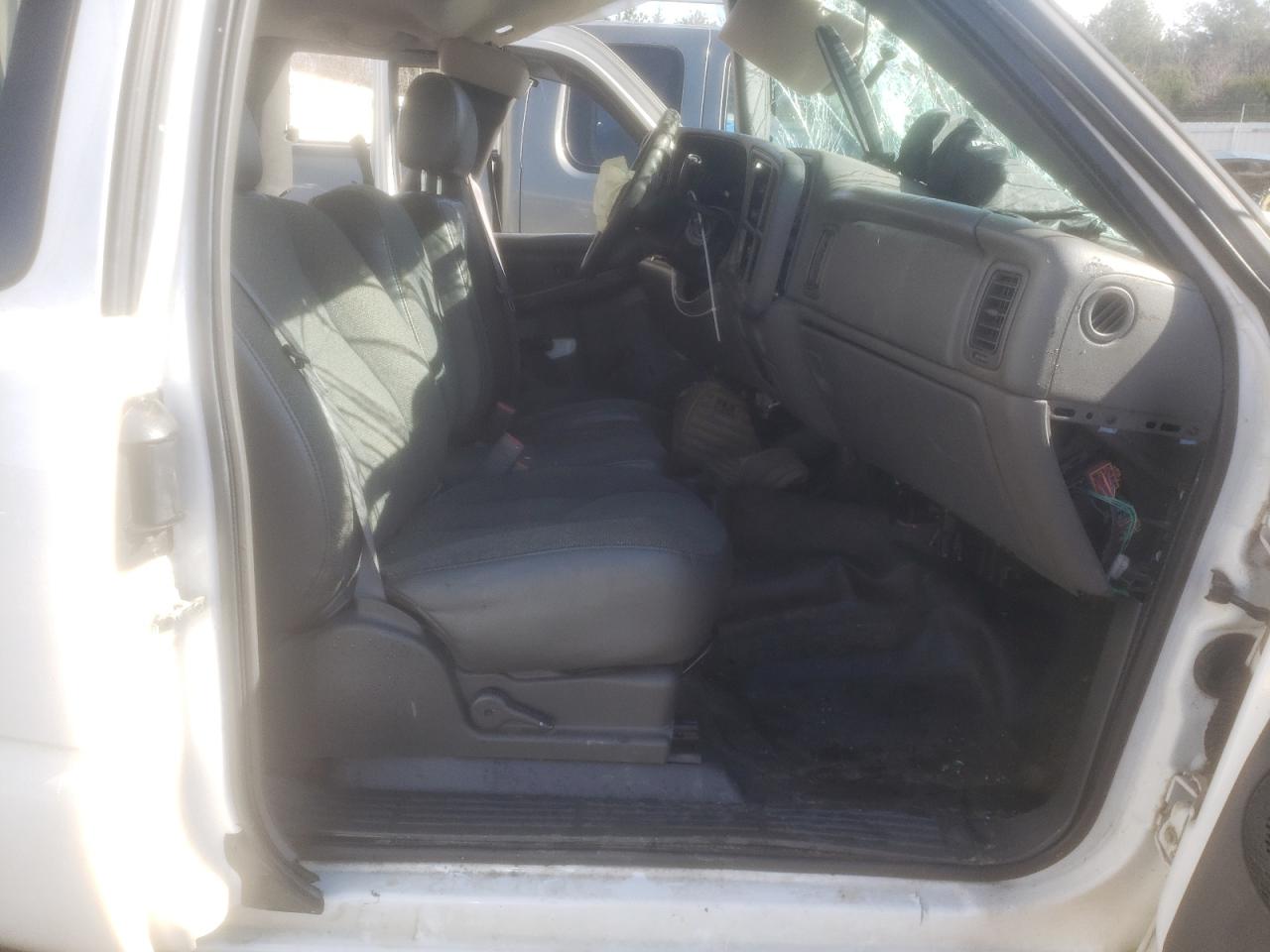 Photo 5 from auction – 2007 CHEVROLET SILVERADO with VIN 1GCEC19Z27Z207368