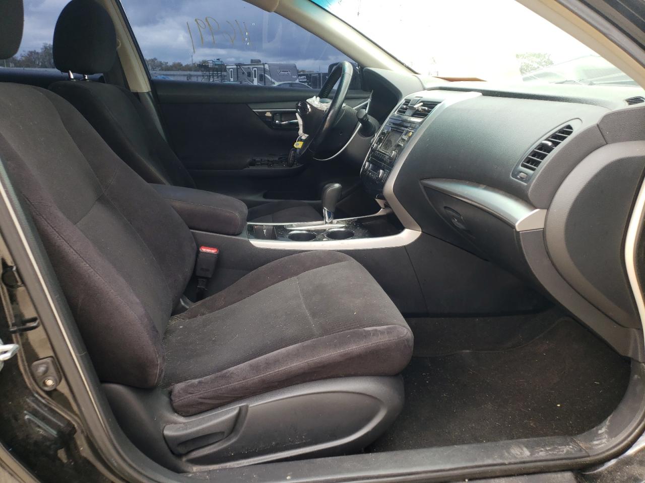 Photo 5 from auction – 2013 NISSAN ALTIMA 2.5 with VIN 1N4AL3AP0DC175710