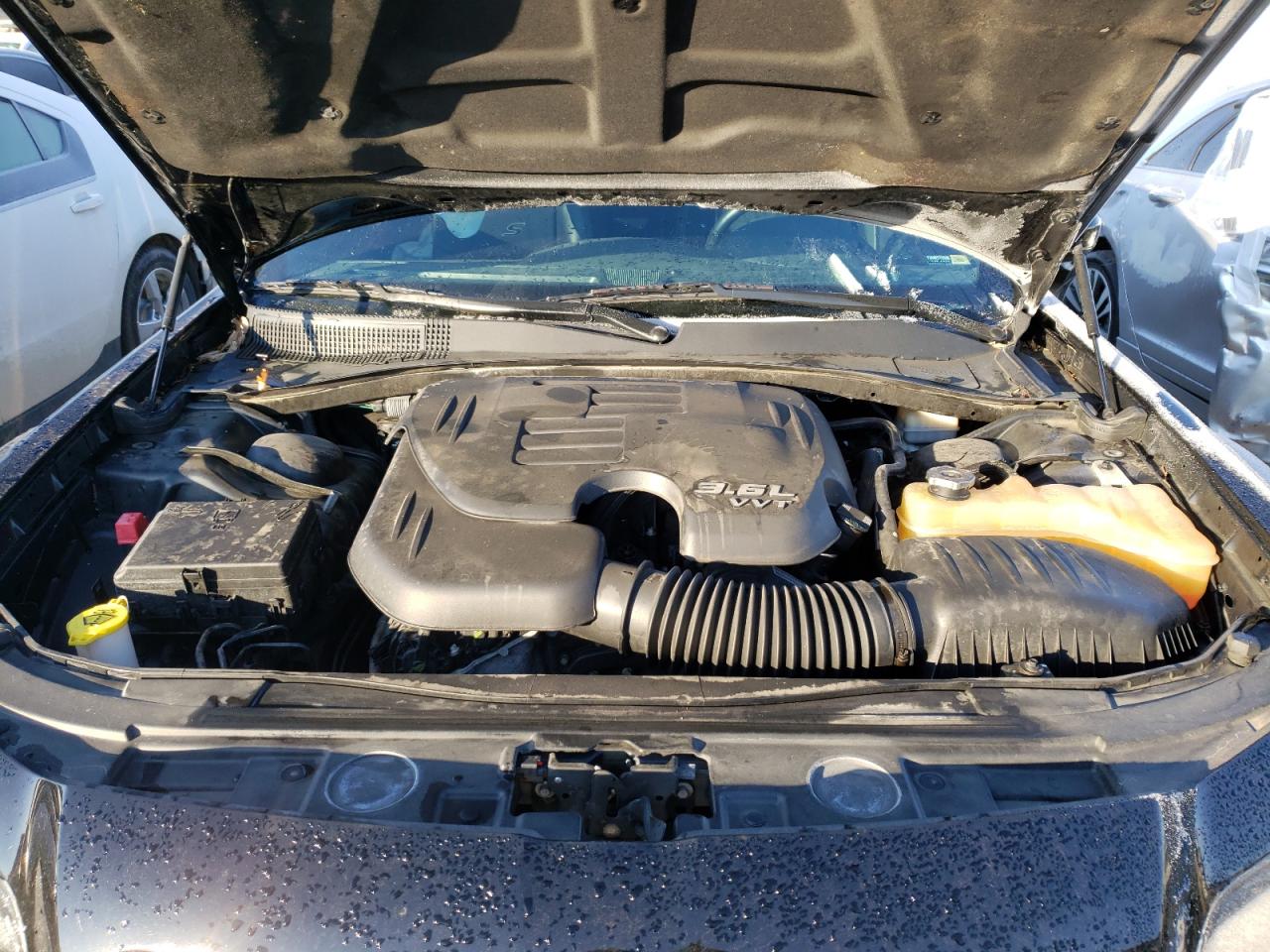 Photo 7 from auction – 2014 CHRYSLER 300 S with VIN 2C3CCABG0EH382526