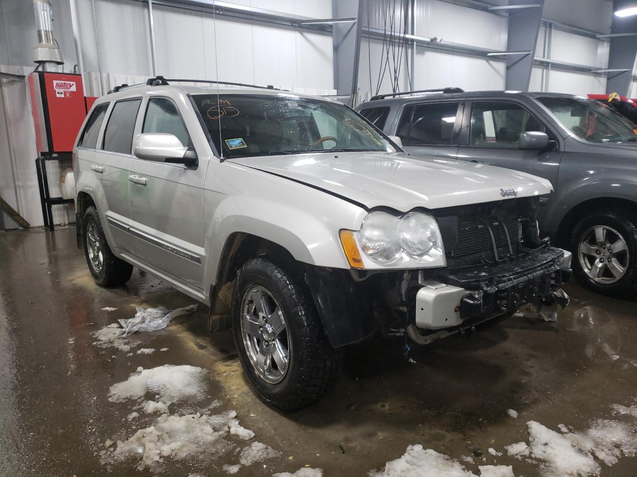 JEEP GRAND CHER 2007 with VIN 1J8HR68207C599890 - Photo from auction